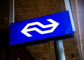 Alleen winkels op begane grond en eerste etage V&D pand