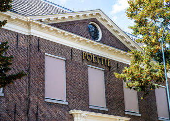 Alleen winkels op begane grond en eerste etage V&D pand