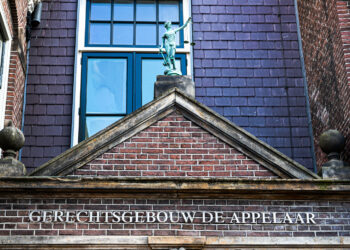 Alleen winkels op begane grond en eerste etage V&D pand