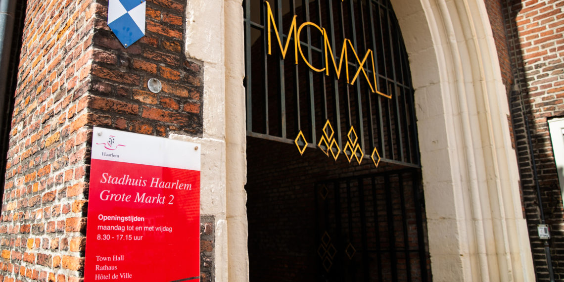 Alleen winkels op begane grond en eerste etage V&D pand