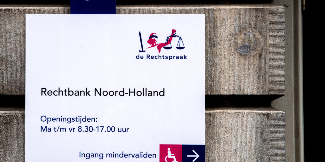 Alleen winkels op begane grond en eerste etage V&D pand