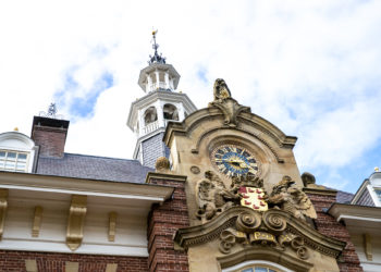 Alleen winkels op begane grond en eerste etage V&D pand