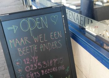 Athenaeum Boekhandel past openingstijden aan