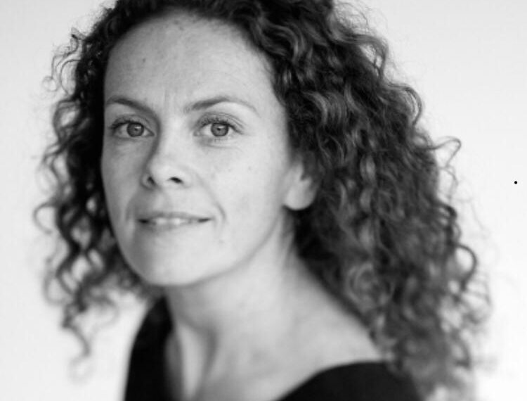 Theatermaker Liesbeth Rood vertelt over haar indrukwekkende project ‘Fluisterende Huizen’
