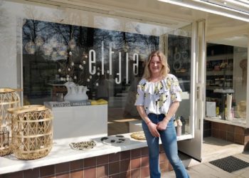 De 25-jarige ondernemer Linde Werners opent haar winkel Elf Elf in Corona tijden