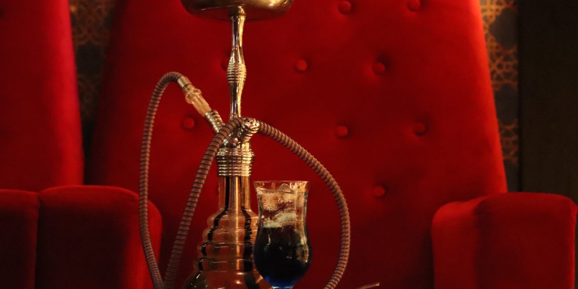 Samenscholing in garagebox in Boesingheliede resulteert in 26 boetes