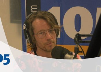 Giel Beelen: ‘Ik ben niet bang voor het virus’ – Haarlem105 verslaat corona