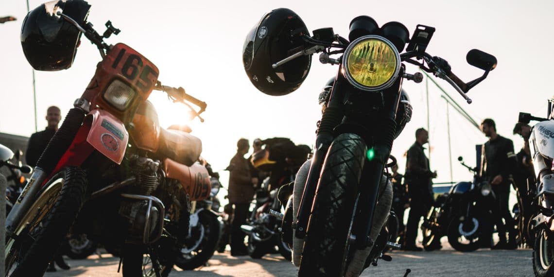 Strengere regels voor motorrijders en wielerclubs tijdens Pasen