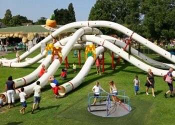 Grootste speeltuin van Europa opent de poorten weer