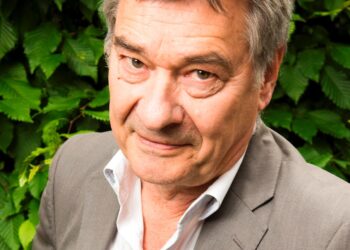 Schrijver Charles den Tex over zijn aankomende interview met collega schrijver Karin Slaughter