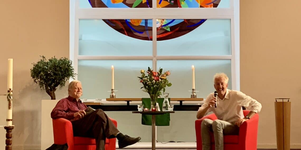 Verhalenhuis Haarlem opent met uitverkochte boekpresentatie Karel Eykman