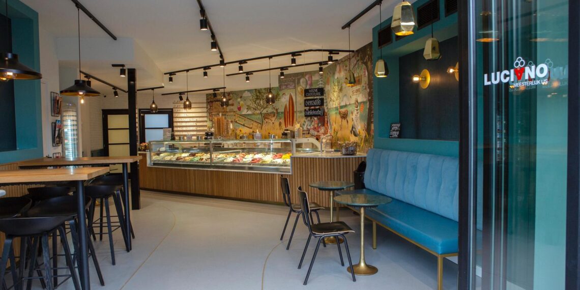 Luc Blok, meester ijsbereider bij Luciano’s doet ons watertanden