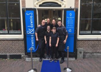 Eigenaar Sjoerd Dekker vertelt: Brownies&downieS ’to go’ opent in Haarlem