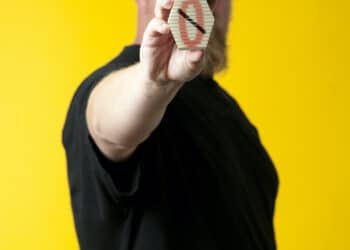 In De Vishal is voor het eerst sinds lange tijd een expositie te zien over sieraden