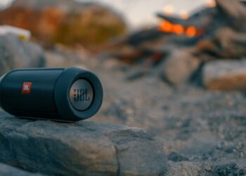 Eigen muziek op het strand per direct verboden