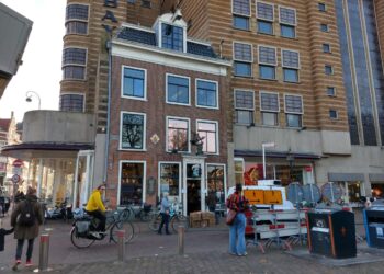 Wist je dat? V&D bouwde warenhuis om drogisterij heen