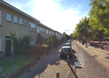 Ruiten in Weltevredenstraat sneuvelen door vuurwerkbom