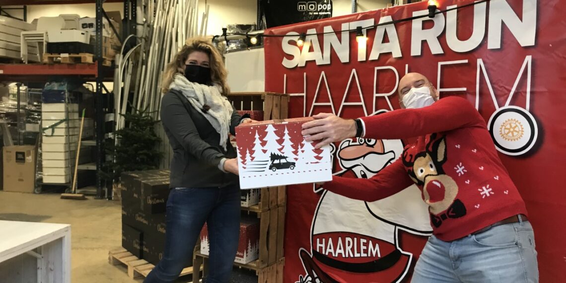 Vrijwilligers Voedselbank krijgen lekkers en extra waardering