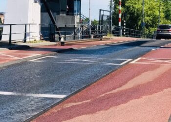 Waarderbrug dicht tot 13 maart