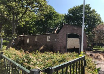 Afgebrand buurthuis door buurt zelf herbouwd