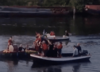 Verassingsconcerten vanaf een boot