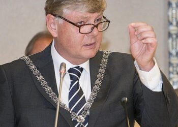 Burgemeester Elbert Roest over de aanpak van woonfraude in Bloemendaal