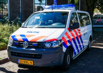 Minderjarige jongen onder bedreiging van steekwapen beroofd van fiets
