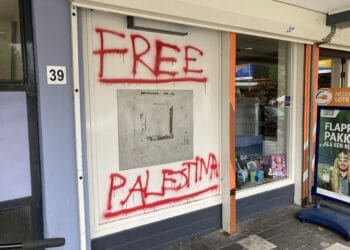 Pro-Palestina leuzen in Haarlem-Oost: “Dit is niet leuk natuurlijk”