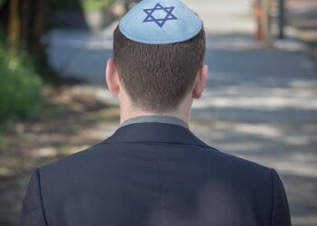 Haarlem doet mee met digitale postercampagne tegen antisemitisme