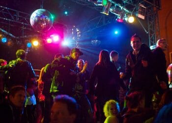 Het nachtleven kan weer open, mits beter georganiseerd