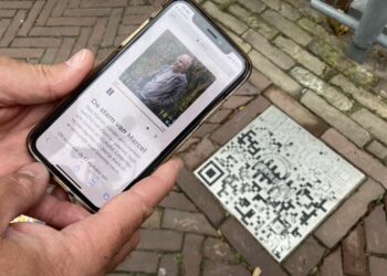 Indrukwekkende audiotour langs hotspots daklozen: “Ook donkere delen van de stad”
