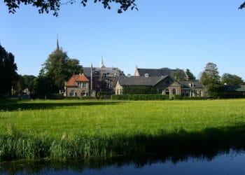 In Bloemendaal kun je zonder vergunning je woning splitsen