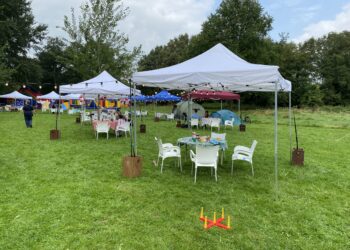 Buurtcamping Molenplaspark maakt vakantie toch mogelijk: “Leuk even van huis te zijn”