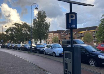 Wel parkeren, niet betalen? Haarlems nieuwe scanauto maakt pakkans drie keer zo groot