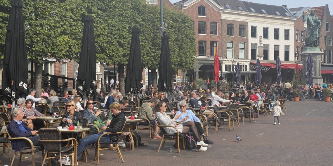 Gemeente Haarlem overweegt polsbandjessysteem bij opening nachthoreca