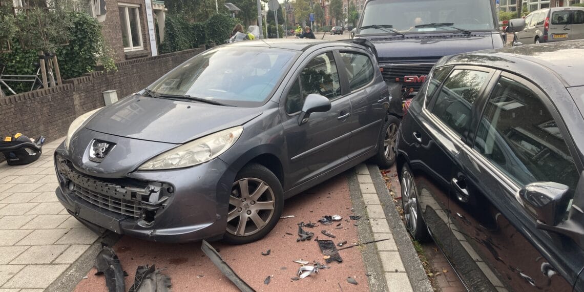 Meerdere auto’s met veel schade, automobilist mogelijk onder invloed