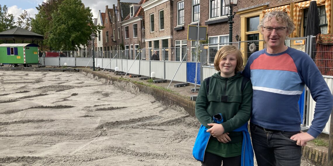 Uniek plaatje: Kolksluis Spaarndam ligt vol met zand