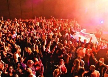 DJ Flexy Frank kan niet wachten: aanstaande vrijdag viert hij jubileumfeest in Patronaat