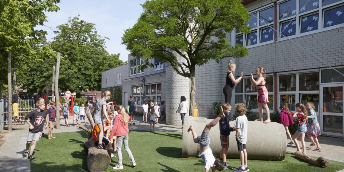 Scholen gaan toch week eerder dicht: ‘Waarom hebben ze dit besluit niet eerder genomen?’