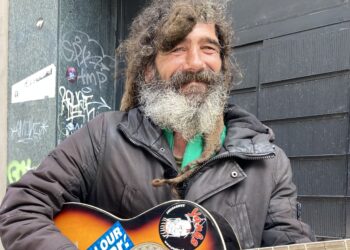 Troubadour van Zandvoort en Haarlem overleden