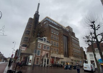 Niet iedereen blij met luxe appartementen in oud V&D-pand: “Liever een zwembad”