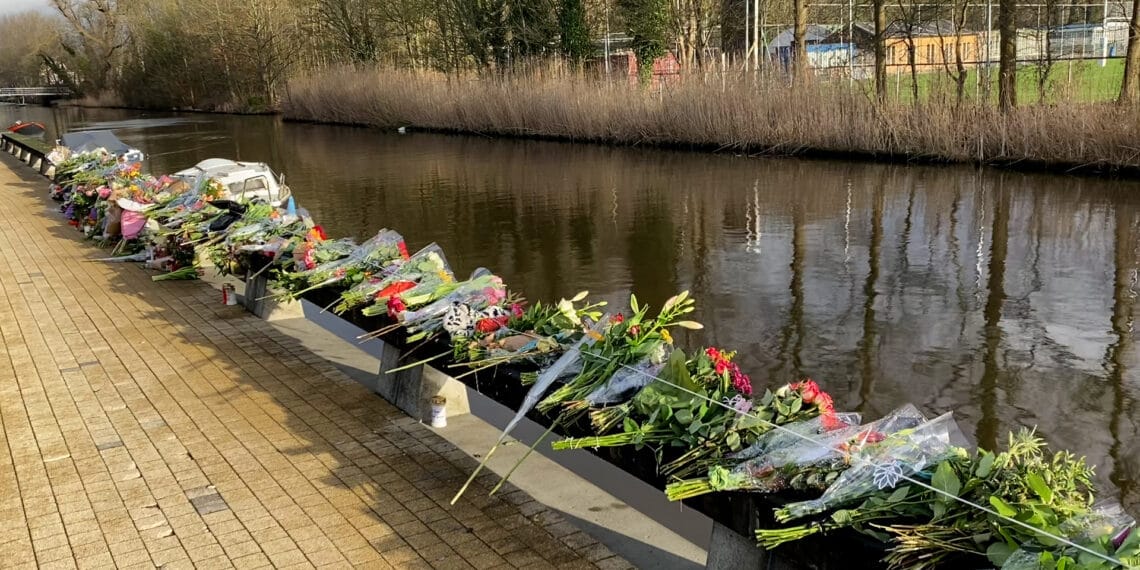 Petitie voor hekken langs Leidsevaart na dood Sam loopt storm: “Moet iets gebeuren”
