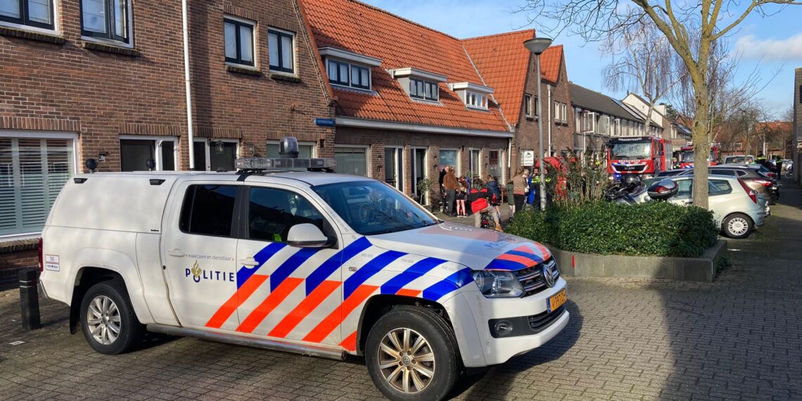 Bewoner gewond naar ziekenhuis na woningbrand in Heemstede
