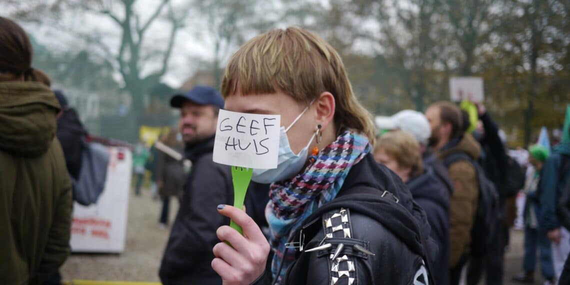 Vanmiddag woonprotest in Reinaldapark, optocht naar stad verboden door gemeente