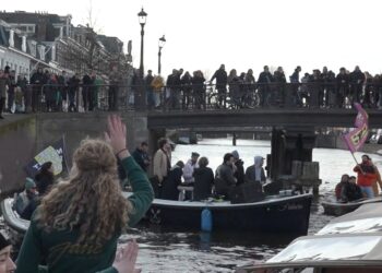 In Haarlem niet ’s nachts maar wel overdag dansend protest: “We willen weer knallen”