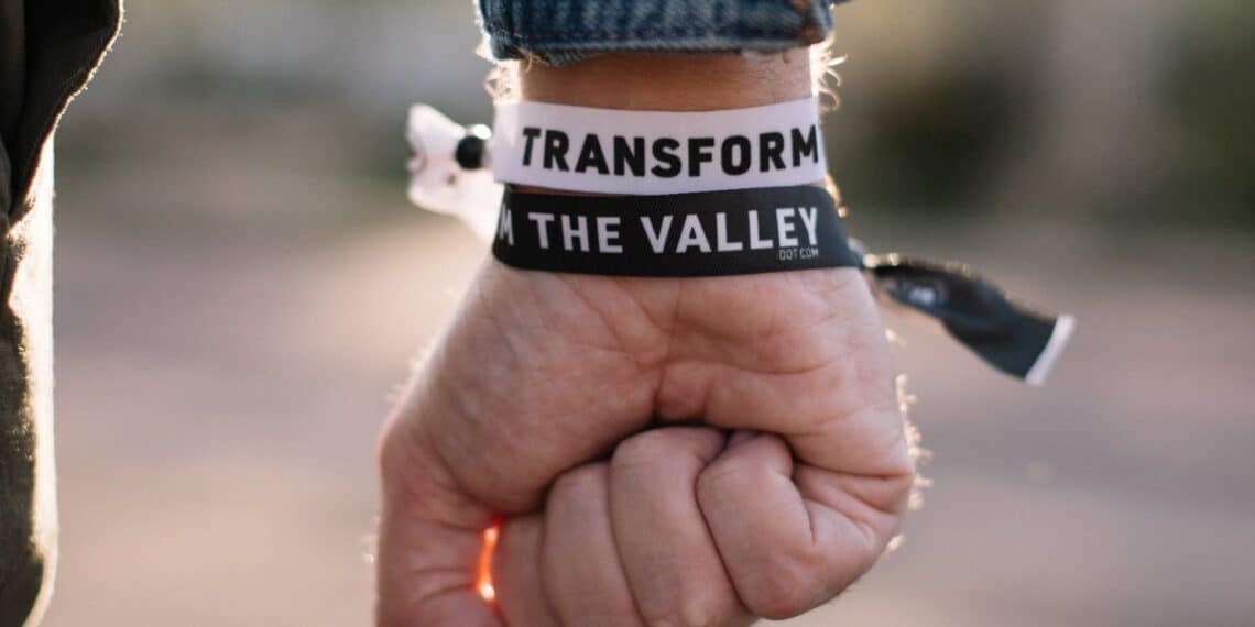 Coronapolsbandje voor toegang tot horeca en cultuur