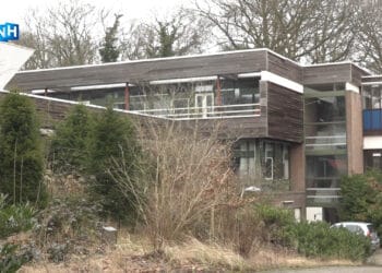 Vluchtelingen in Bloemendaal onder andere op landgoed Denneheuvel: ‘Nood breekt wet’