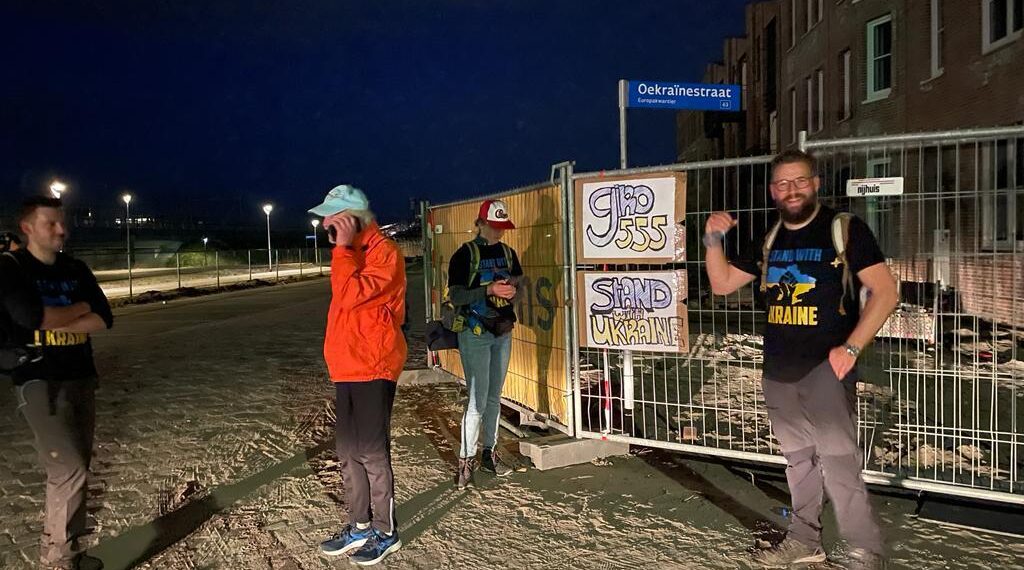 Vredestocht van Haarlemse Kievpad naar Almeerse Oekraïnestraat volbracht