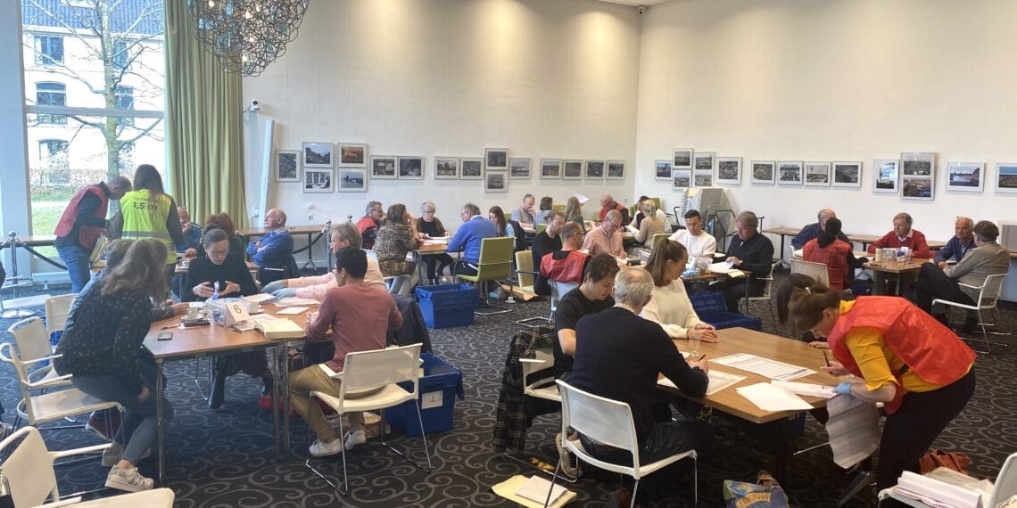 Voor het eerst stemmen hertellen in Heemstede: “We moeten alle twijfel wegnemen”