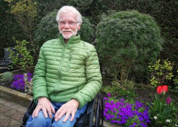 Zitvolleybalpionier Pieter Joon (80) genomineerd voor international Hall of Fame